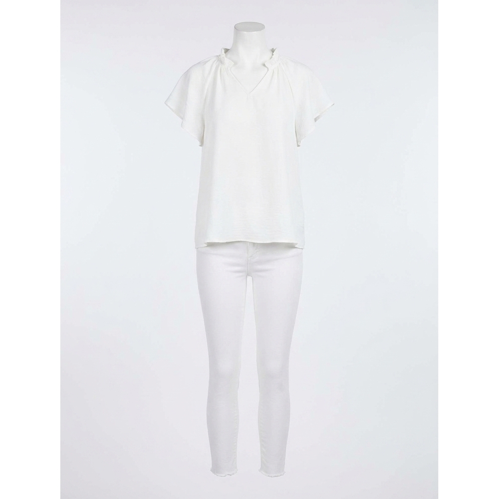 NEW ENTRO ruffled flutter sleeve blouse in off white